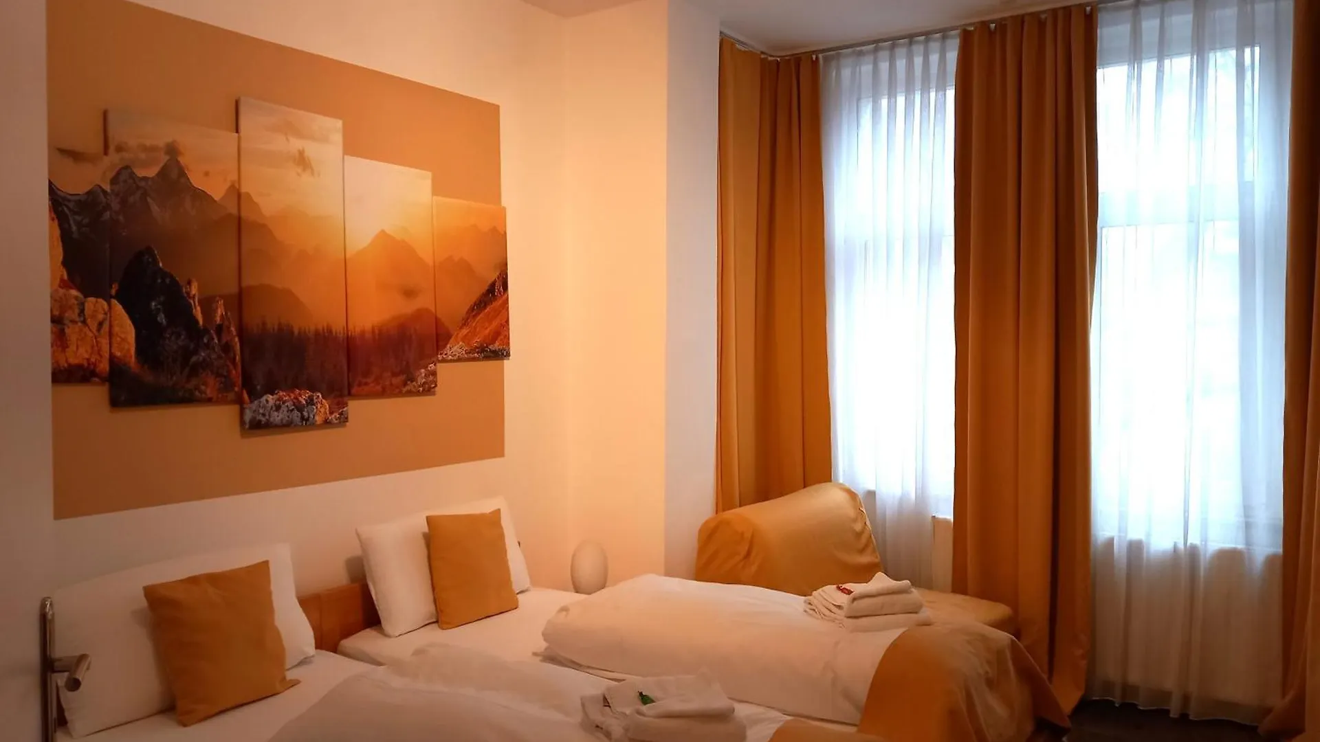 Hotel Karolinger Dusseldorf